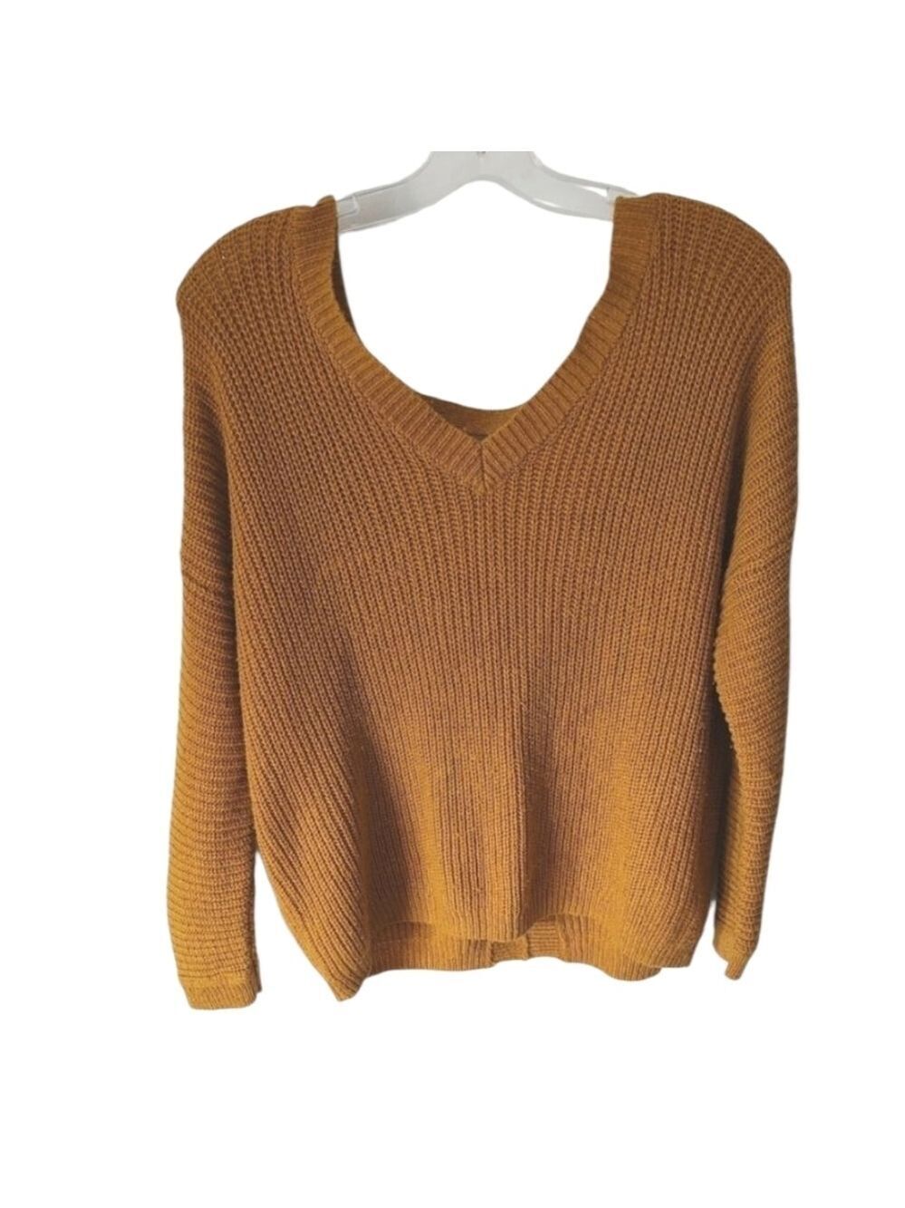 FOREVER 21 Long Sleeve V Neck Open Back Sweater Size Small